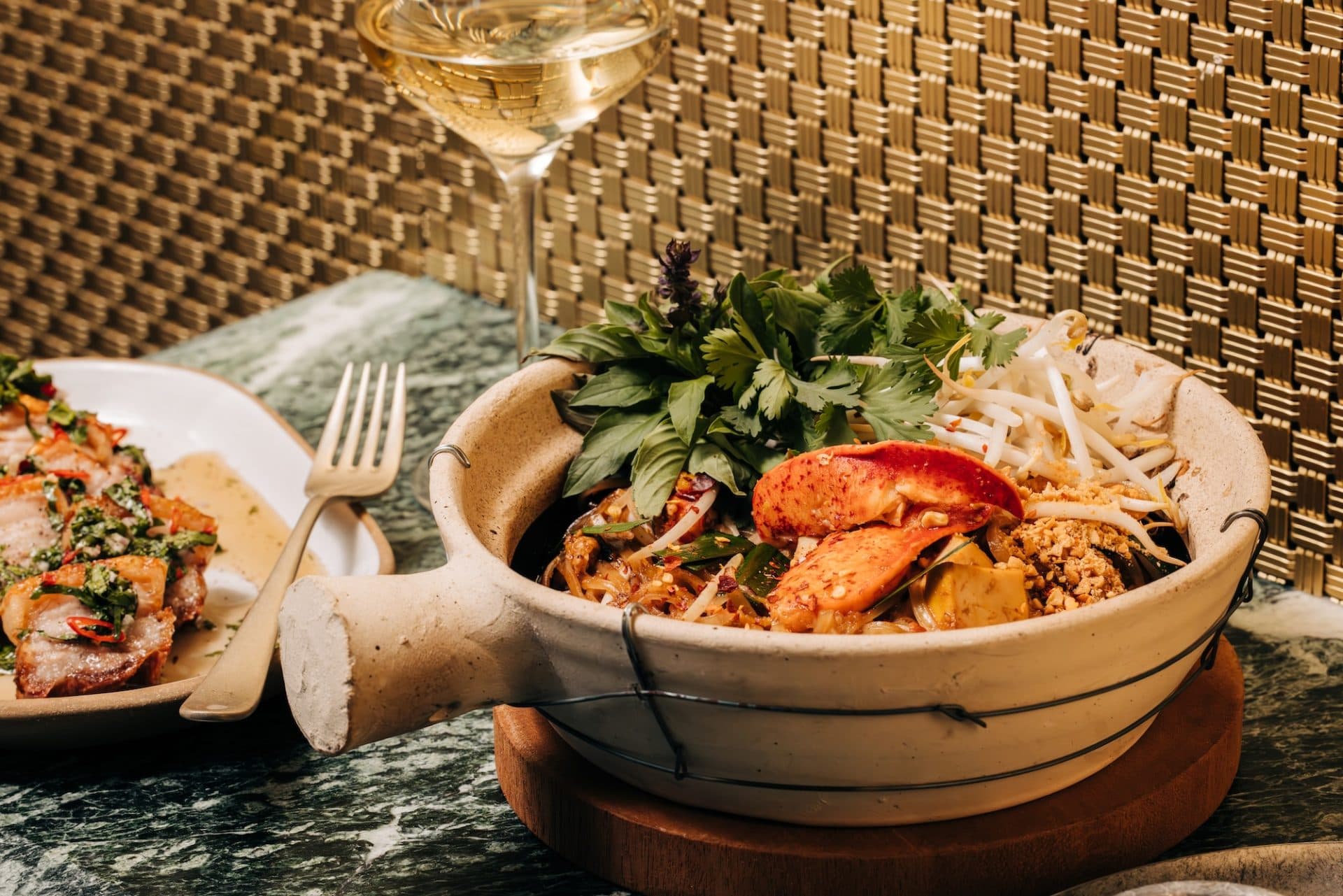 Clay Pot Lobster Pad Thai